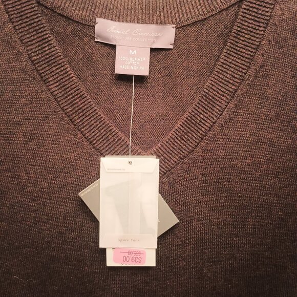 Daniel Cremieux Men's V-Neck Sleeveless sweater. - Picture 2 of 3